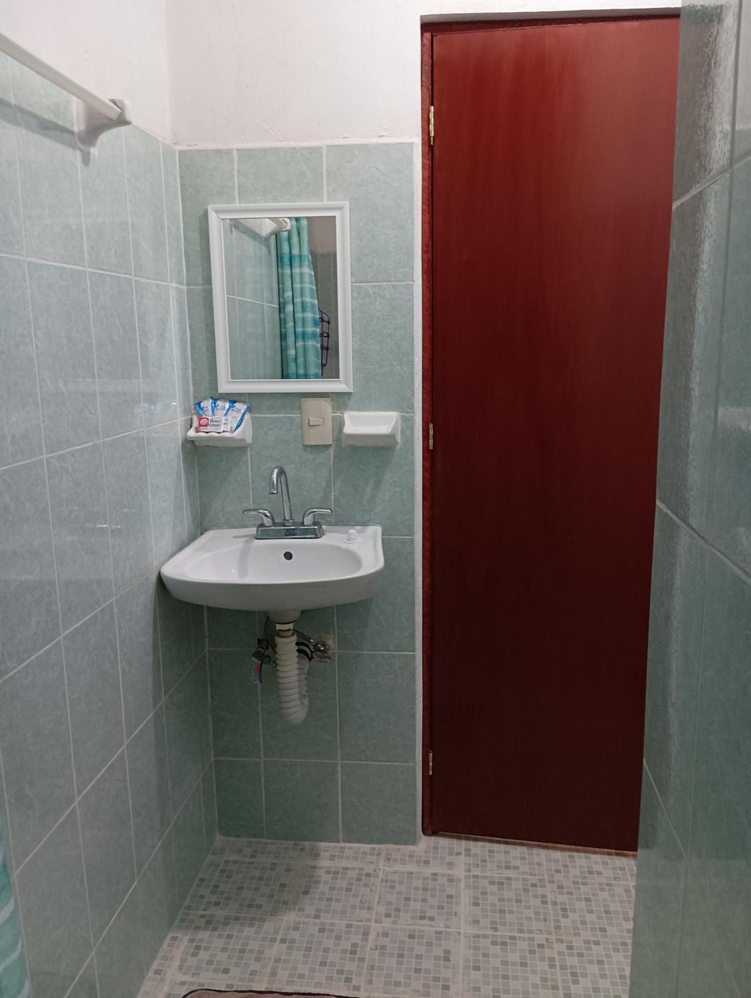 Alojamiento Ya'ax Nah Playa del Carmen Ruang foto