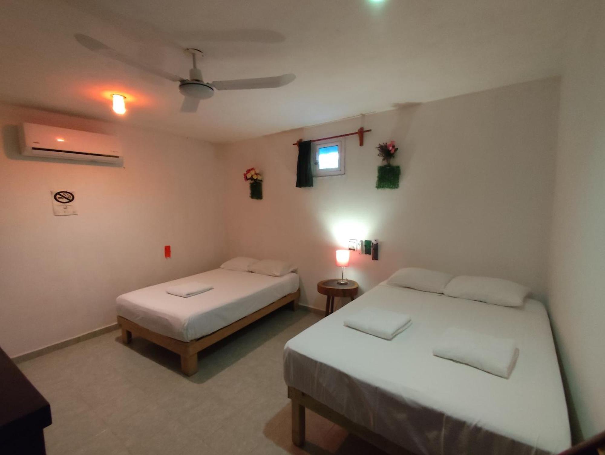 Alojamiento Ya'ax Nah Playa del Carmen Bagian luar foto