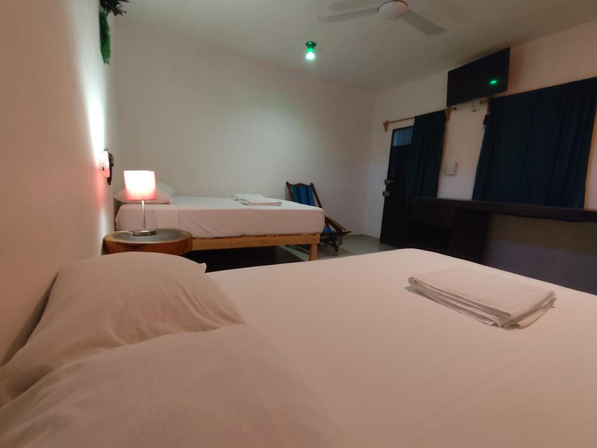Alojamiento Ya'ax Nah Playa del Carmen Bagian luar foto